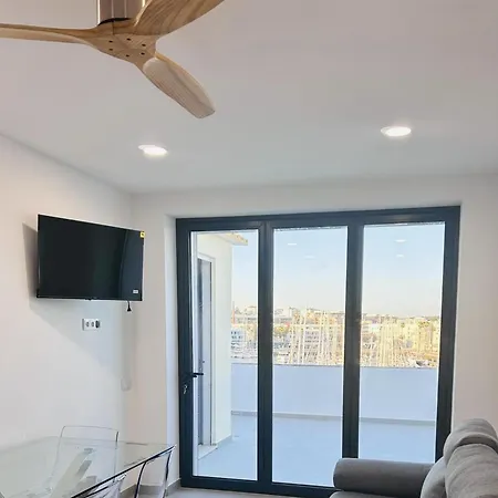 Spectacular Lagos Marina View Apt On Promenade Exterior photo